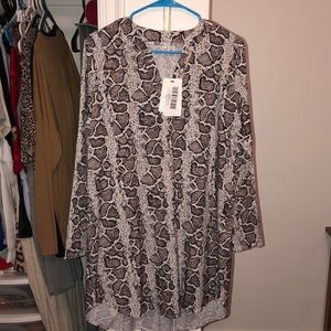 Light gray snakeskin v neck dress